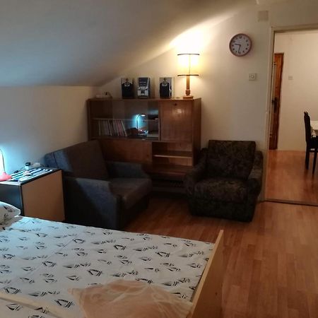 Raslina Sun Apartment Экстерьер фото
