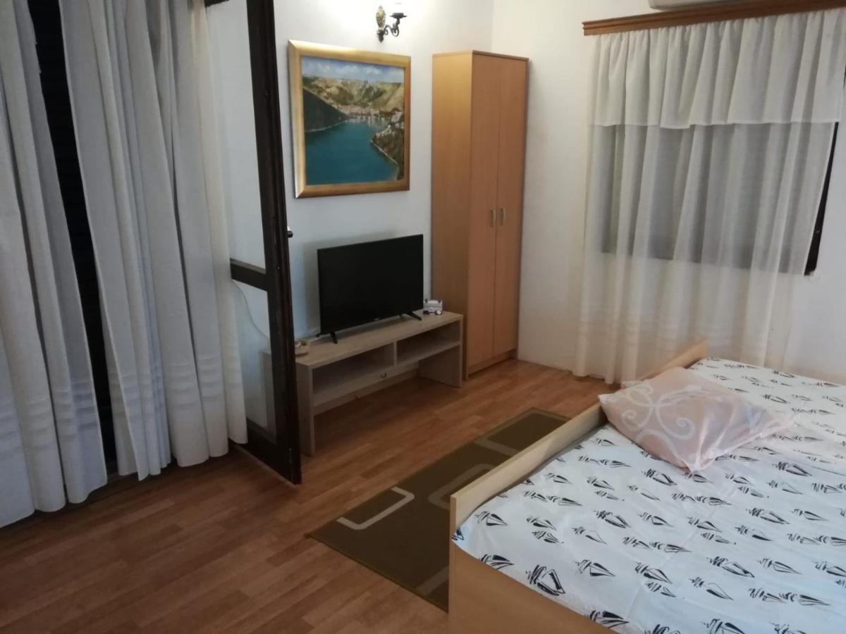 Raslina Sun Apartment Экстерьер фото