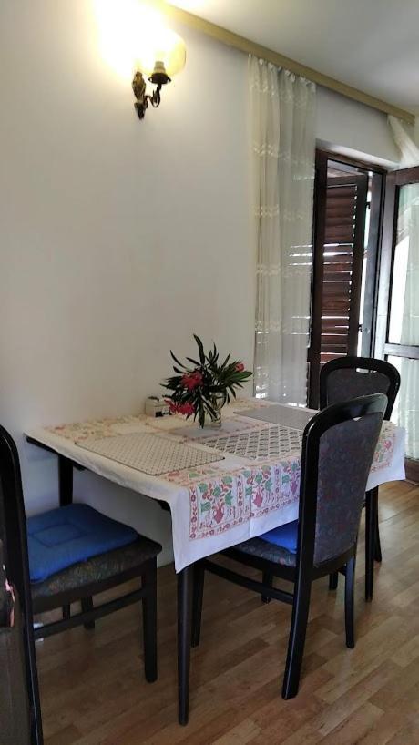 Raslina Sun Apartment Экстерьер фото